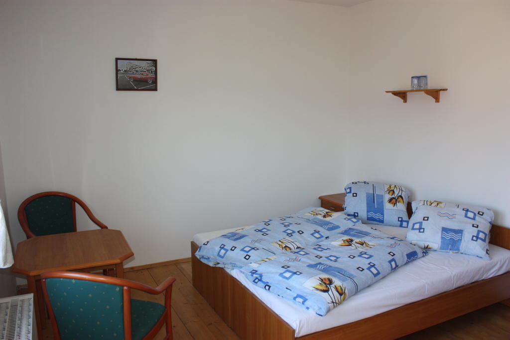 Penzion Jaros Popuvky Room photo