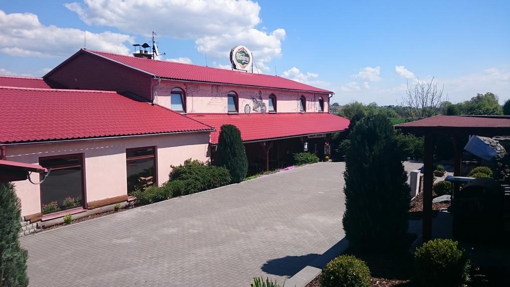 Penzion Jaros Popuvky Exterior photo